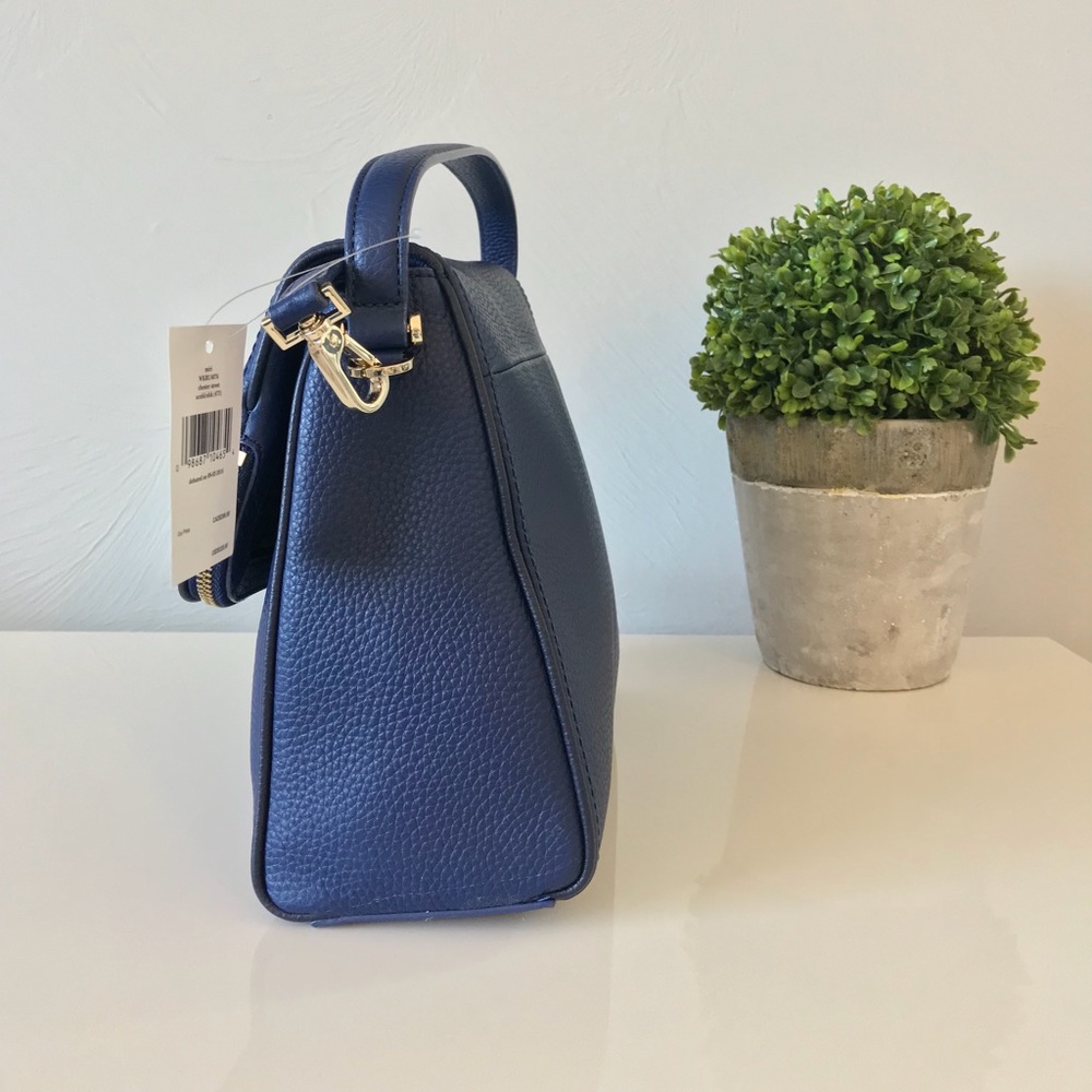 SOLD Kate Spade Purse 💕 - Picture 3 of 8
